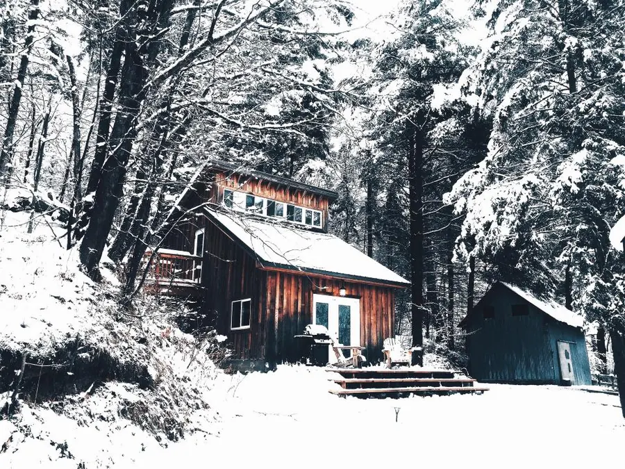 Sample image: Snow season