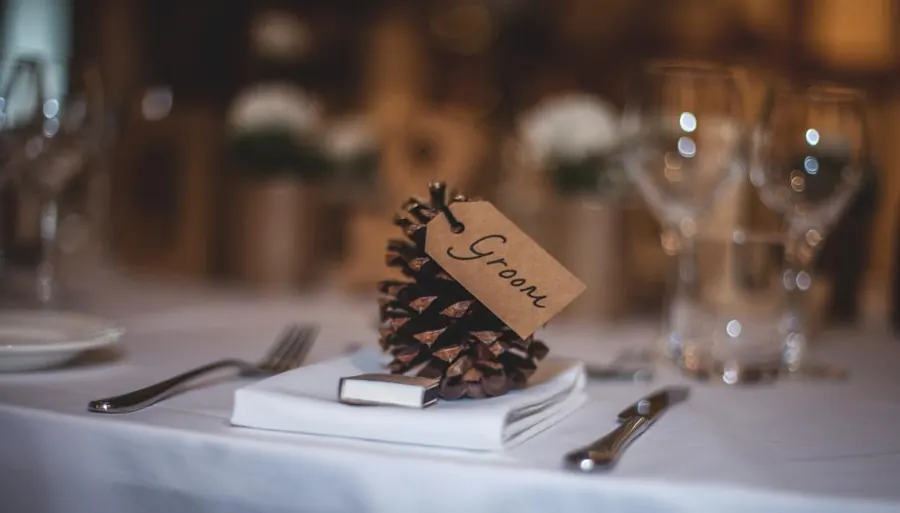Sample image: Place settings