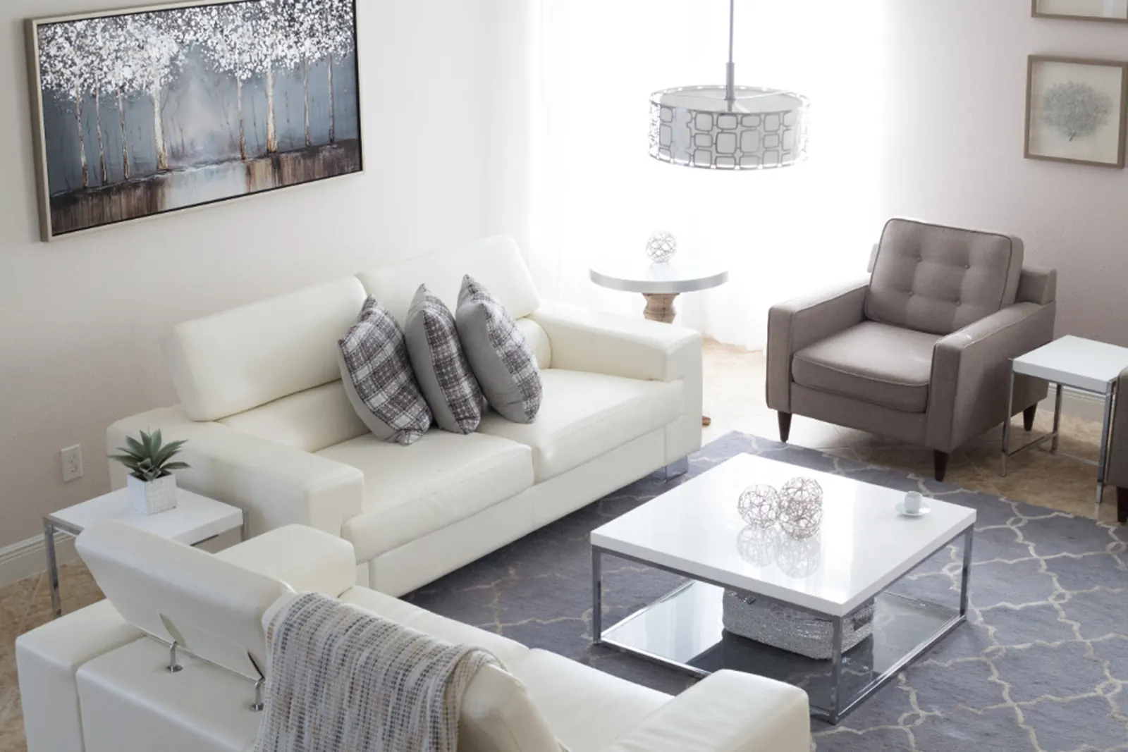 Sample image: Living rooms