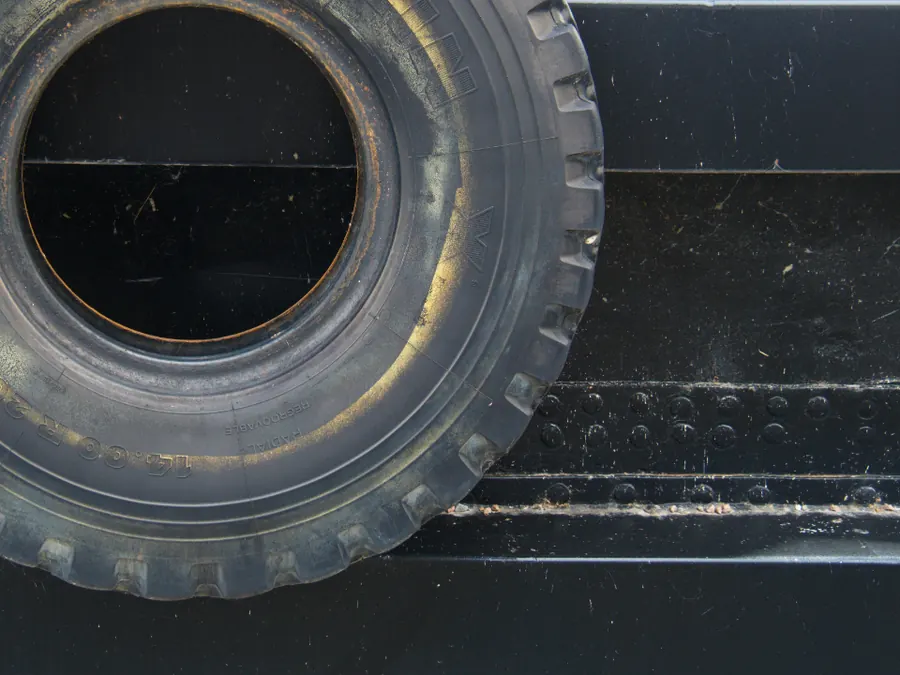 Sample image: Truck and SUV tires